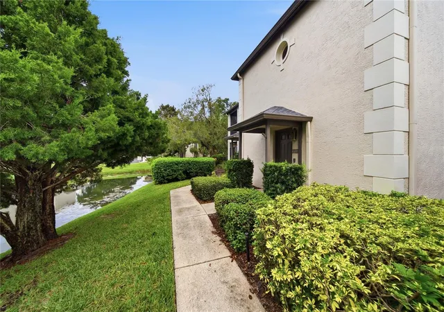 Condo for sale at 4520 Southampton Ct #4520, TAMPA, FL 33618 | MLS# TB8555512