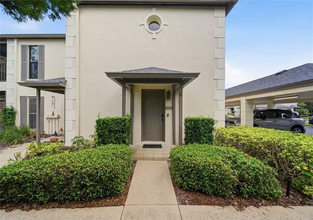 Photo 1 of Condo for sale at 4520 Southampton Ct #4520, Tampa, FL 33618 | MLS# TB8555512 | Listing updated on 2026-10-07