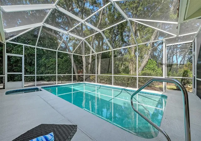 Photo 4 of Single family home for sale at 8488 Woodbriar Dr, Sarasota, FL 34238 | MLS# A4708700 | Listing updated on 2026-10-30