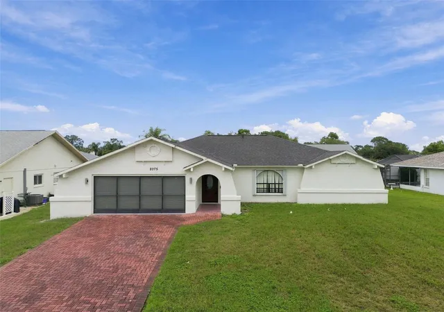Photo 1 of Single family home for sale at 8075 Shalom Dr, Spring Hill, FL 34606 | MLS# TB8555515 | Listing updated on 2026-10-10