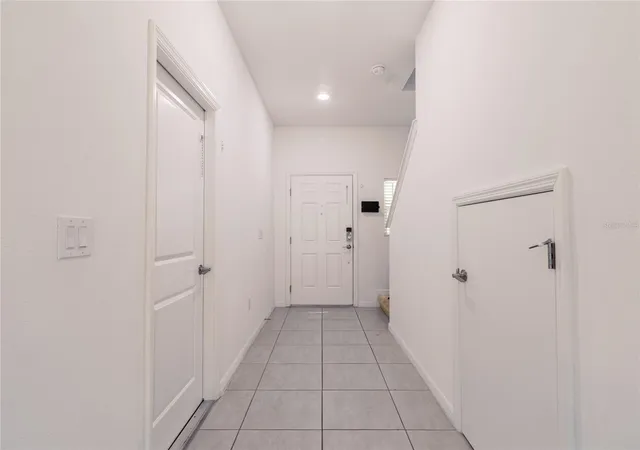Photo 2 of Townhouse for sale at 2918 Canary Ave, Davenport, FL 33837 | MLS# S5158989 | Listing updated on 2026-10-08
