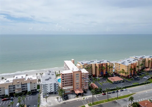Photo 4 of Condo for sale at 16400 Gulf Blvd #502, North Redington Beach, FL 33708 | MLS# TB8555516 | Listing updated on 2026-10-07
