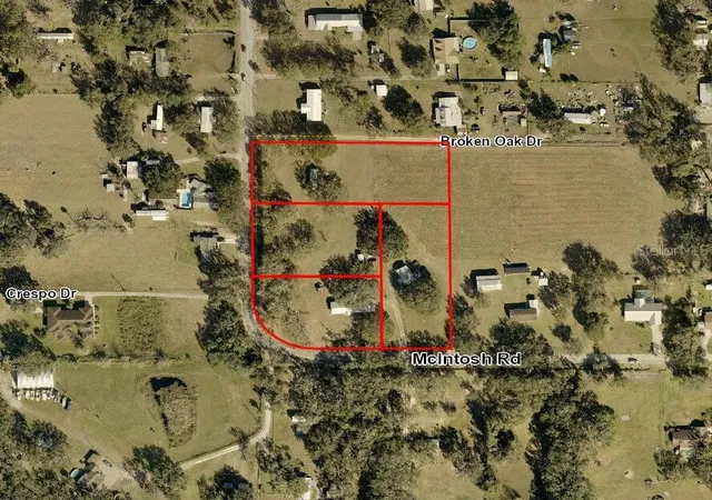 Photo 1 of Single family home for sale at 9581 Mcintosh Rd, Dover, FL 33527 | MLS# TB8555517 | Listing updated on 2026-10-07