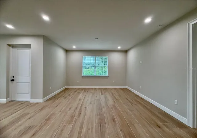 Photo 2 of Single family home for sale at 13899 SE 53rd Terrace, Summerfield, FL 34491 | MLS# OM733556 | Listing updated on 2026-10-09
