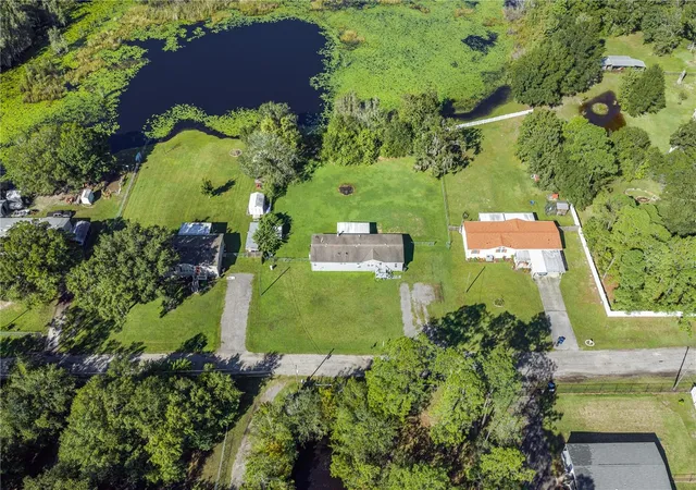 Photo 2 of Single family home for sale at 1903 Alto Ln, Lutz, FL 33558 | MLS# TB8555525 | Listing updated on 2026-10-21