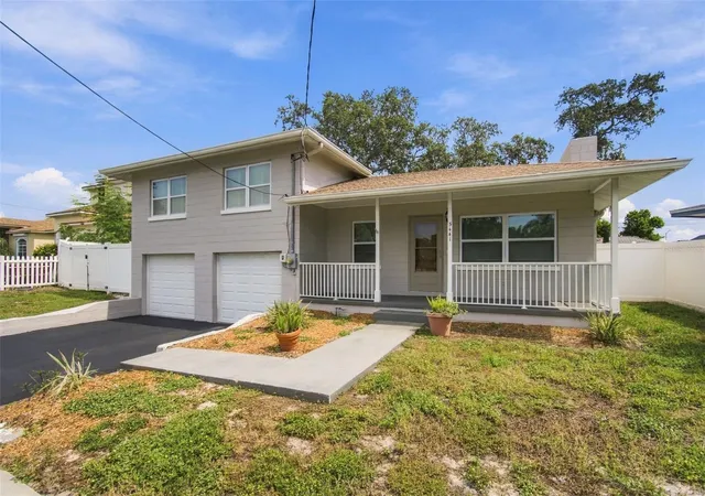 Photo 3 of Single family home for sale at 5441 113th Street, Seminole, FL 33772 | MLS# A4708704 | Listing updated on 2026-10-08