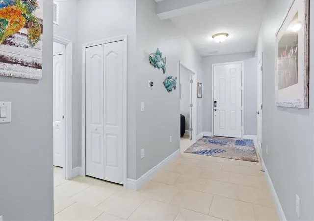 Photo 2 of Single family home for sale at 1615 Still River Dr, Venice, FL 34293 | MLS# N6146085 | Listing updated on 2026-10-09