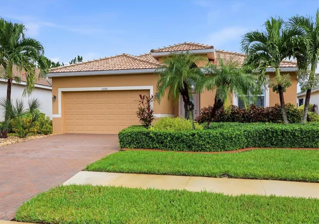 Single family home for sale at 11696 Spotted Margay Ave, VENICE, FL 34292 | MLS# N6146086