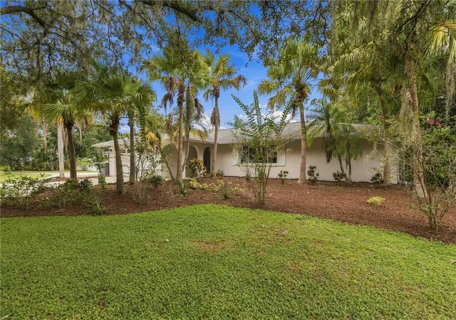 Photo 3 of Single family home for sale at 7402 CASTLE DRIVE, Sarasota, FL 34240 | MLS# A4708708 | Listing updated on 2026-10-08