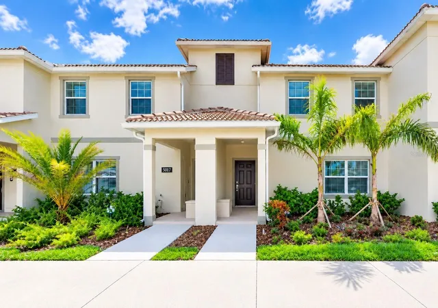 Photo 1 of Townhouse for sale at 5017 Windermere Ave, Kissimmee, FL 34746 | MLS# O6447765 | Listing updated on 2026-10-27