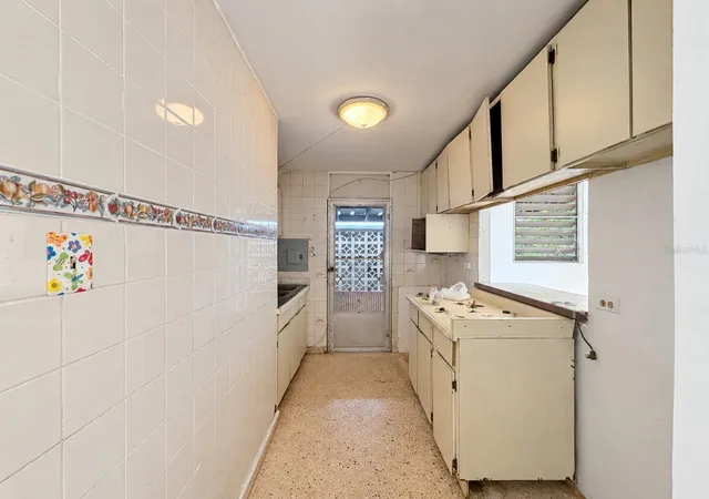 Photo 3 of Sale Pending at D Republica Dominicana #D-146, Carolina, PR 00987 | MLS# PR9124773 | Listing updated on 2026-10-24