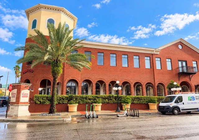 Photo 3 of Condo for sale at 1910 E Palm Ave #8106, Tampa, FL 33605 | MLS# TB8555540 | Listing updated on 2026-10-10
