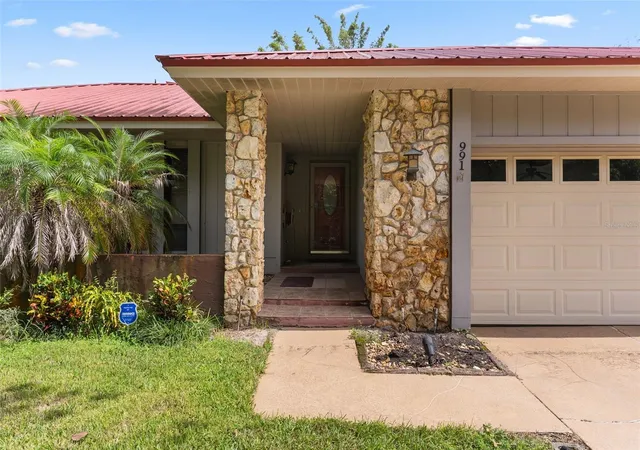 Photo 2 of Single family home for sale at 991 Rolling Oaks Cvs, Altamonte Springs, FL 32701 | MLS# O6447773 | Listing updated on 2026-10-25