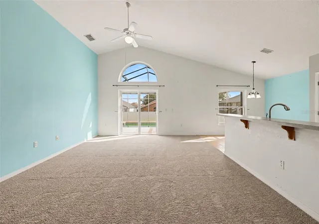 Photo 4 of Single family home for sale at 251 Kensington Dr, Davenport, FL 33897 | MLS# O6447777 | Listing updated on 2026-10-07