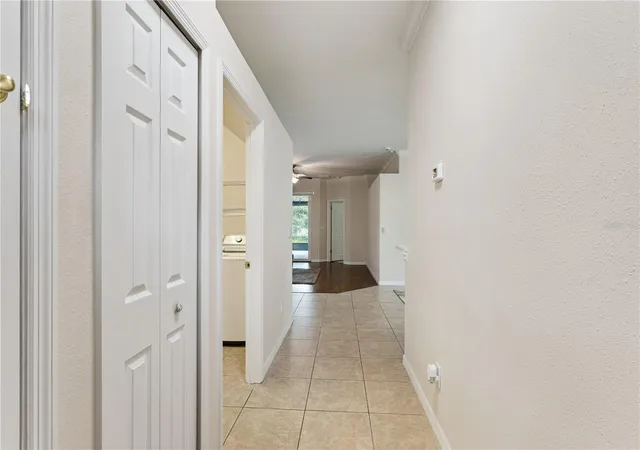 Photo 4 of Single family home for sale at 5018 Tempic Dr, Mount Dora, FL 32757 | MLS# O6447778 | Listing updated on 2026-10-08