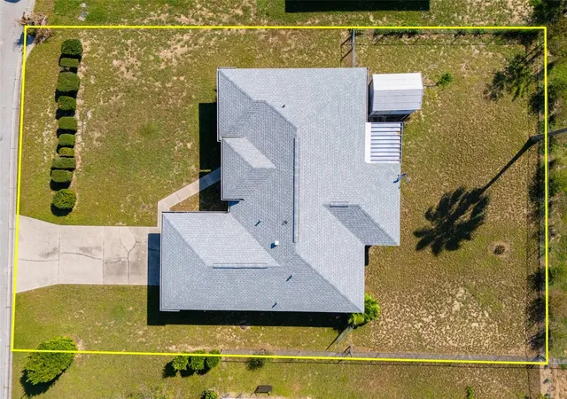 Photo 2 of Single family home for sale at 922 Chelsea Way, Lake Wales, FL 33853 | MLS# L4965596 | Listing updated on 2026-10-13