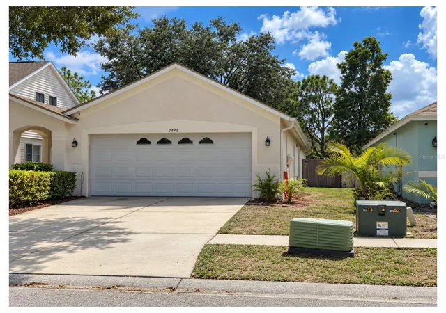 Photo 3 of Single family home for sale at 7442 Oxford Garden Cir, Apollo Beach, FL 33572 | MLS# TB8555555 | Listing updated on 2026-10-07