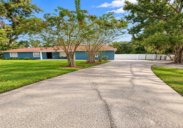 Photo 2 of Single family home for sale at 3368 Blossom St, Kissimmee, FL 34746 | MLS# S5158991 | Listing updated on 2026-10-08
