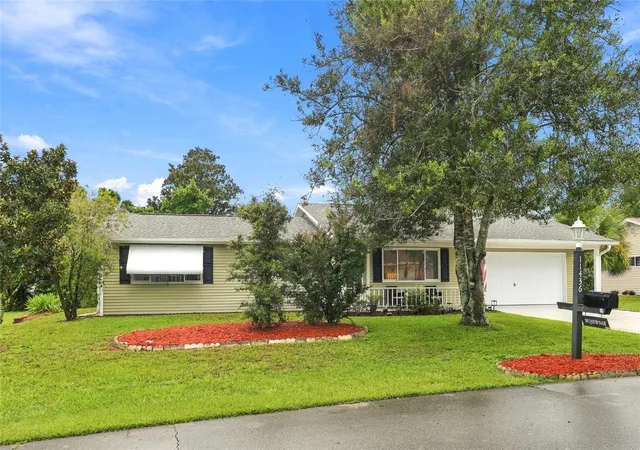 Photo 3 of Single family home for sale at 11436 Sw 84th Court Rd, Ocala, FL 34481 | MLS# OM733565 | Listing updated on 2026-10-09
