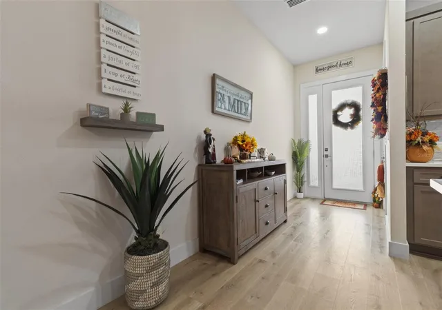 Photo 3 of Single family home for sale at 9013 Mississippi Run, Brooksville, FL 34613 | MLS# TB8555562 | Listing updated on 2026-10-07