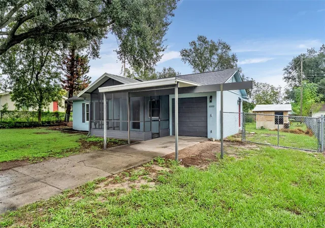 Photo 2 of Single family home for sale at 6000 Crews Lake Rd, Lakeland, FL 33812 | MLS# L4965598 | Listing updated on 2026-10-11