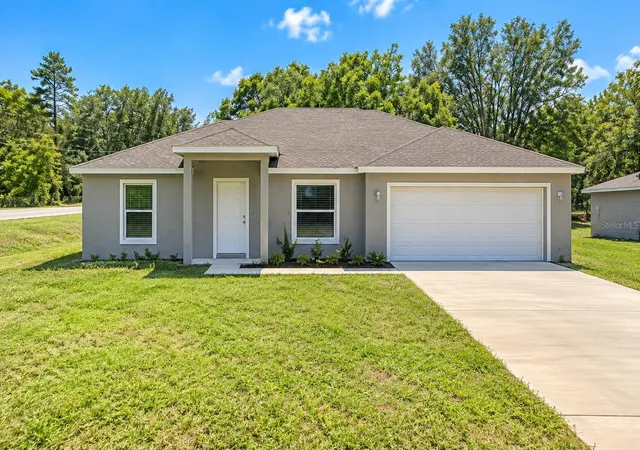 Single family home for sale at 24 Malauka Crse Ter, OCKLAWAHA, FL 32179 | MLS# OM733568