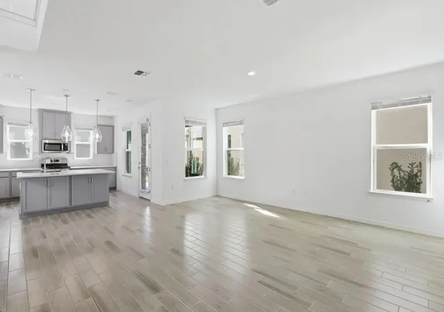 Photo 2 of Single family home for sale at 14791 Fld Daisy Dr, Winter Garden, FL 34787 | MLS# O6447800 | Listing updated on 2026-10-07
