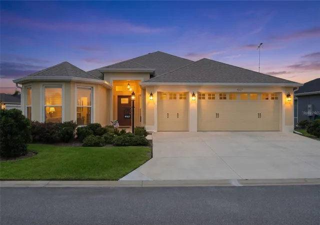 Single family home for sale at 4157 Collerette Ct, THE VILLAGES, FL 32163 | MLS# G5118732
