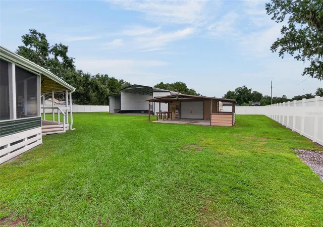 Photo 3 of Manufactured home for sale at 3902 Topreca Dr, Plant City, FL 33565 | MLS# TB8555576 | Listing updated on 2026-10-09
