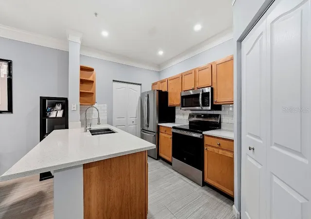 Photo 3 of Condo for sale at 4207 S Dale Mabry Hwy #10108, Tampa, FL 33611 | MLS# TB8555579 | Listing updated on 2026-10-08