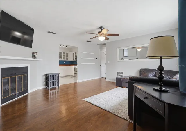Photo 4 of Single family home for sale at 37235 Hannah Ln, Zephyrhills, FL 33542 | MLS# TB8555588 | Listing updated on 2026-10-19