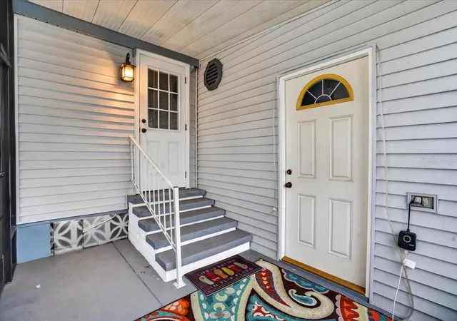 Photo 4 of Manufactured home for sale at 808 53rd Avenue E #283, Bradenton, FL 34203 | MLS# A4708734 | Listing updated on 2026-10-08