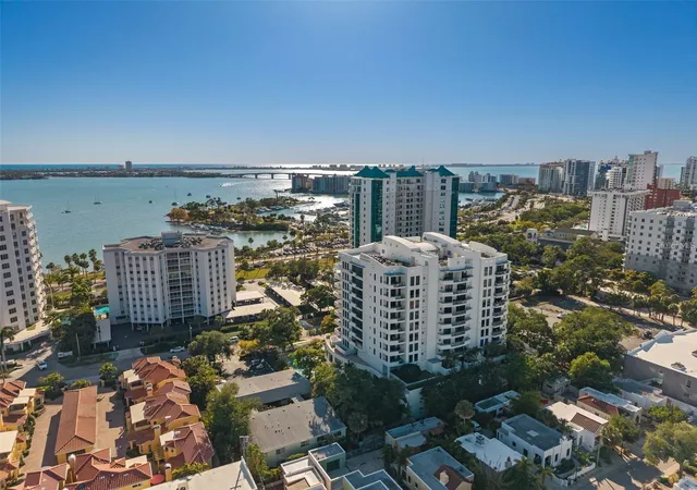 Photo 3 of Condo for sale at 401 S Palm Ave #1102, Sarasota, FL 34236 | MLS# A4708735 | Listing updated on 2026-10-30