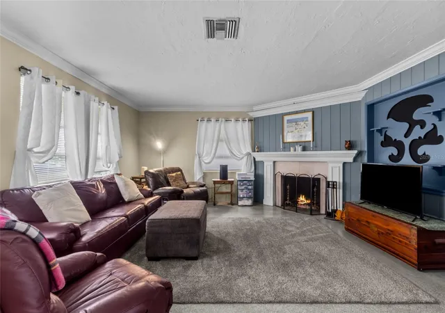 Photo 2 of Single family home for sale at 508 Valencia Rd, Venice, FL 34285 | MLS# A4708737 | Listing updated on 2026-10-22