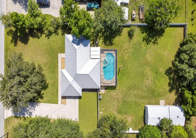 Photo 4 of Single family home for sale at 2710 Willow Oak Rd, Mulberry, FL 33860 | MLS# TB8555599 | Listing updated on 2026-10-07