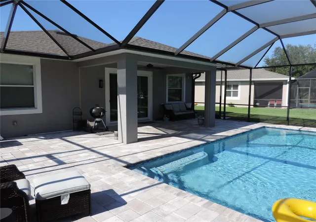 Photo 3 of Single family home for sale at 5070 Layton Dr, Venice, FL 34293 | MLS# A4708747 | Listing updated on 2026-10-20