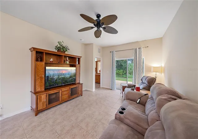Photo 3 of Single family home for sale at 11998 Tempest Harbor Loop, Venice, FL 34292 | MLS# N6146092 | Listing updated on 2026-10-08