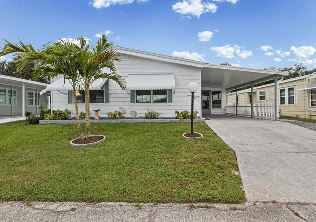 Photo 1 of Manufactured home for sale at 6619 Westchester Dr Ne, Winter Haven, FL 33881 | MLS# S5158998 | Listing updated on 2026-10-09