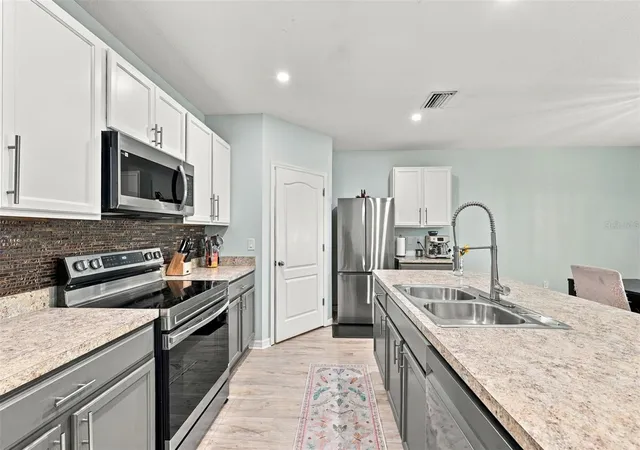 Photo 3 of Single family home for sale at 5213 11th Street E, Bradenton, FL 34203 | MLS# A4708750 | Listing updated on 2026-10-26