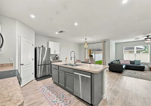 Photo 4 of Single family home for sale at 5213 11th Street E, Bradenton, FL 34203 | MLS# A4708750 | Listing updated on 2026-10-26