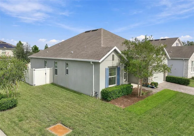Photo 3 of Single family home for sale at 1779 American Beech Pkwy, Ocoee, FL 34761 | MLS# O6447840 | Listing updated on 2026-10-07