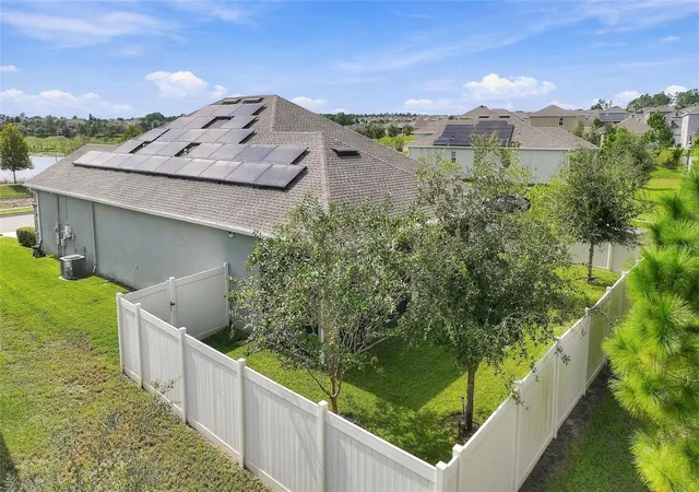 Photo 4 of Single family home for sale at 1779 American Beech Pkwy, Ocoee, FL 34761 | MLS# O6447840 | Listing updated on 2026-10-07