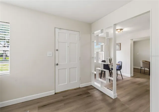 Photo 4 of Single family home for sale at 7040 Lake Dr, Orlando, FL 32809 | MLS# O6447849 | Listing updated on 2026-10-10