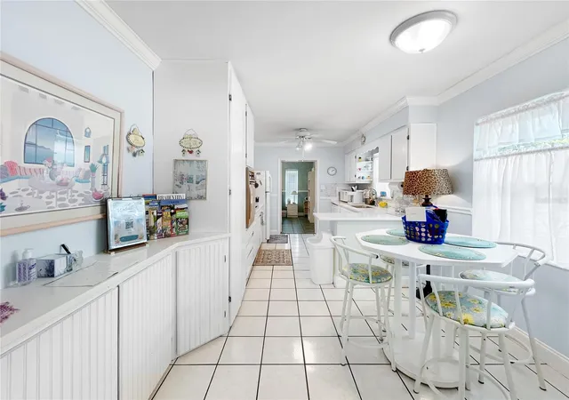 Photo 4 of Single family home for sale at 2501 32nd Avenue W, Bradenton, FL 34205 | MLS# A4708754 | Listing updated on 2026-10-10