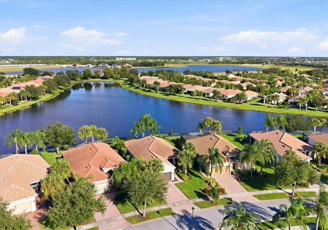 Photo 3 of Single family home for sale at 19256 Jalisca St, Venice, FL 34293 | MLS# N6146094 | Listing updated on 2026-10-21