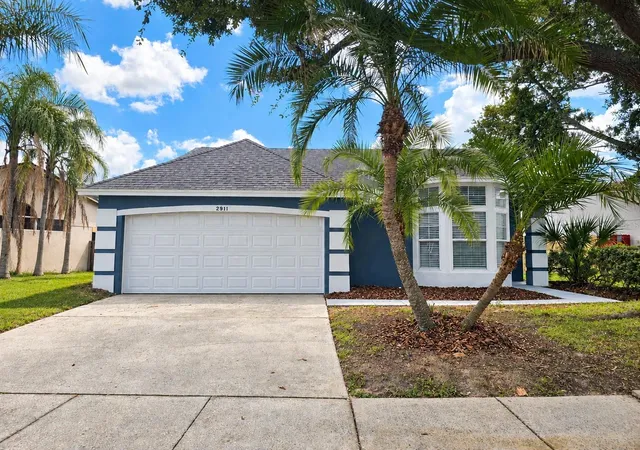 Photo 1 of Single family home for sale at 2911 Dickens Cir, Kissimmee, FL 34747 | MLS# S5159000 | Listing updated on 2026-10-08