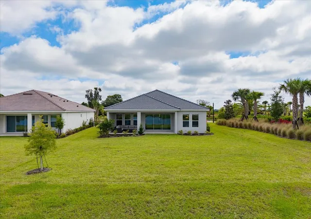 Photo 3 of Single family home for sale at 13705 Iona Ave, Palmetto, FL 34221 | MLS# TB8555640 | Listing updated on 2026-10-07