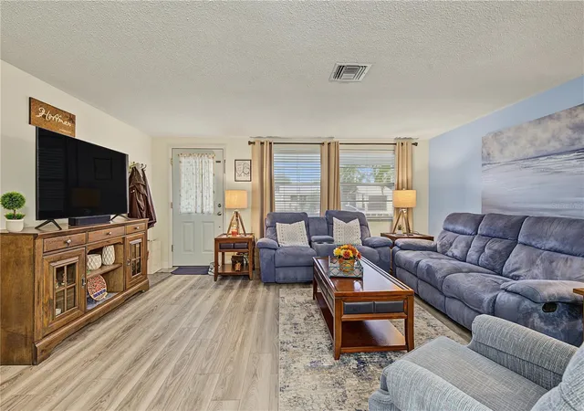 Photo 3 of Single family home for sale at 7512 Holly Lake Ln, New Port Richey, FL 34653 | MLS# TB8555643 | Listing updated on 2026-10-08