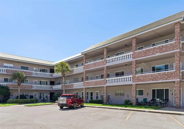 Photo 1 of Condo for sale at 2461 Rhodesian Dr #15, Clearwater, FL 33763 | MLS# TB8555644 | Listing updated on 2026-10-17