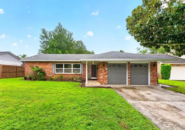 Photo 1 of Single family home for sale at 2504 Lauderdale Ct, Orlando, FL 32805 | MLS# O6447863 | Listing updated on 2026-10-08